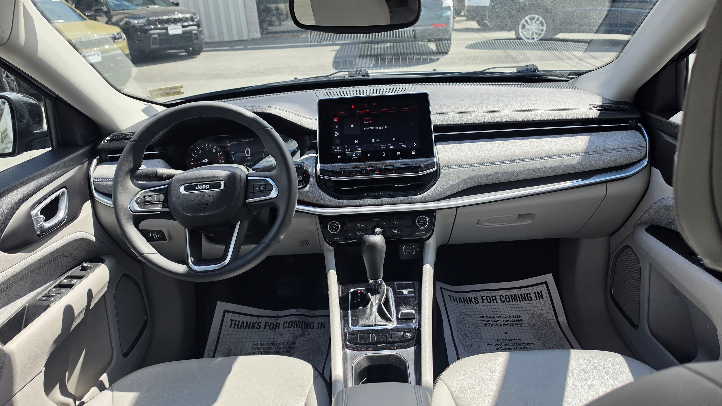 2022 Jeep Compass Latitude - Photo 9