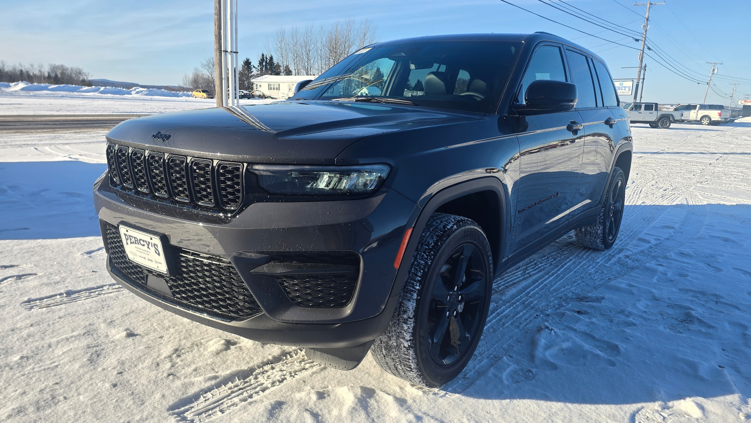 2025 Jeep Grand Cherokee Altitude's photo