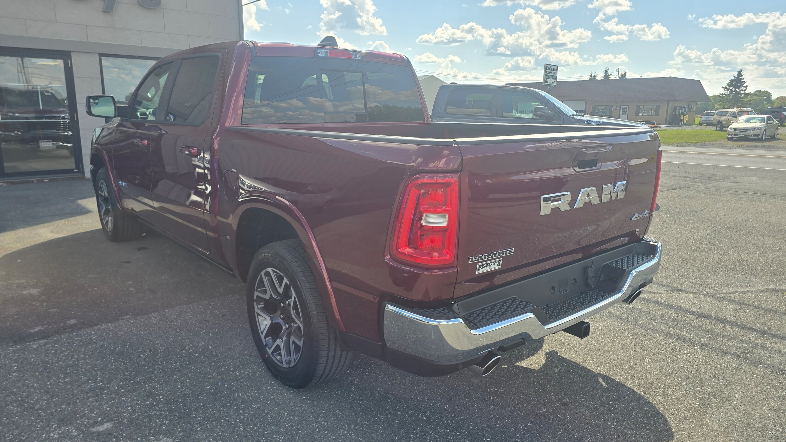 2026 Ram 1500 Laramie photo 3
