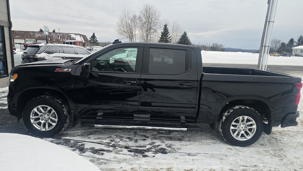 Used 2024 Chevrolet Silverado K1500 PICKUP