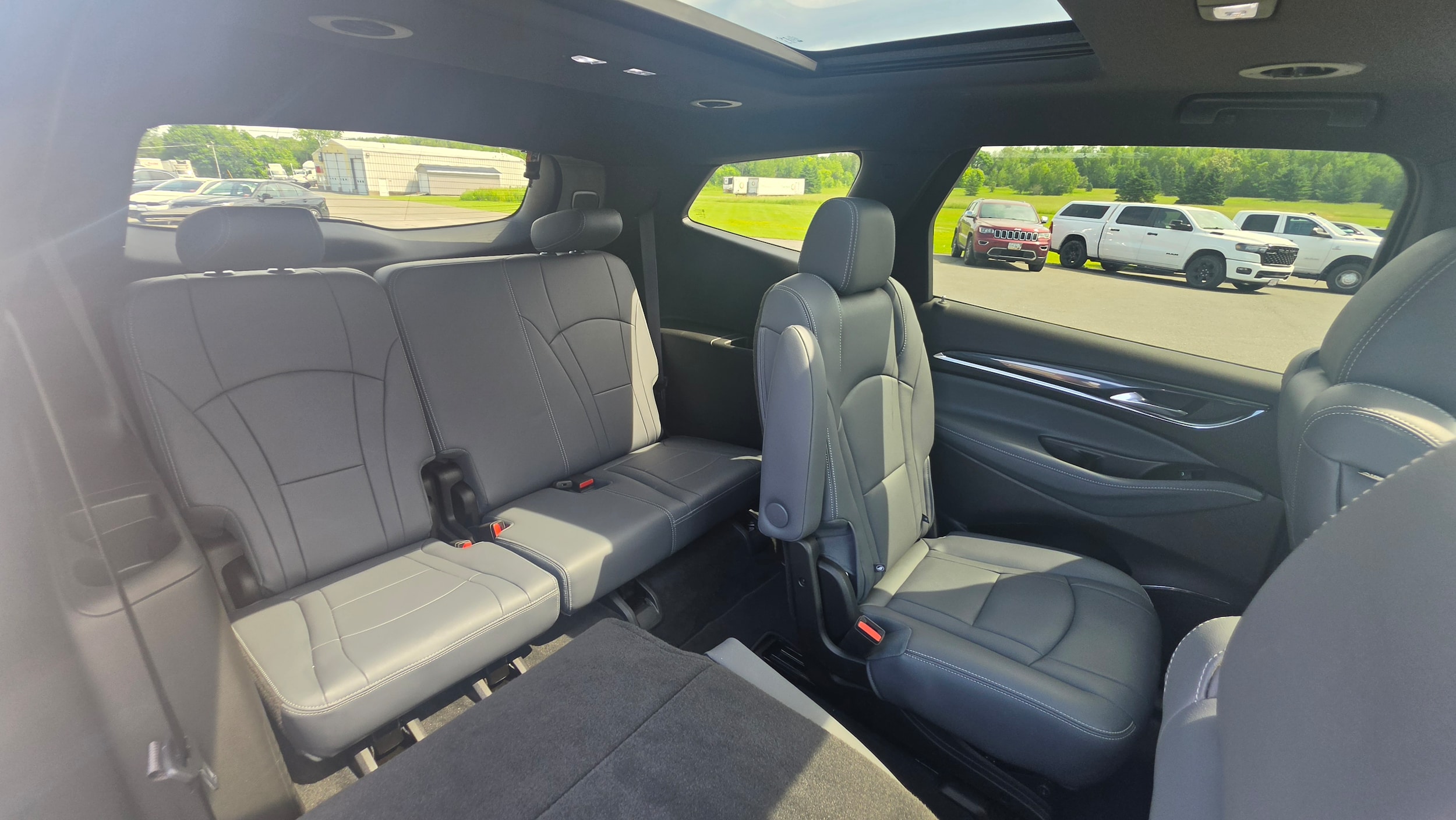 2022 Buick Enclave Premium - Photo 9