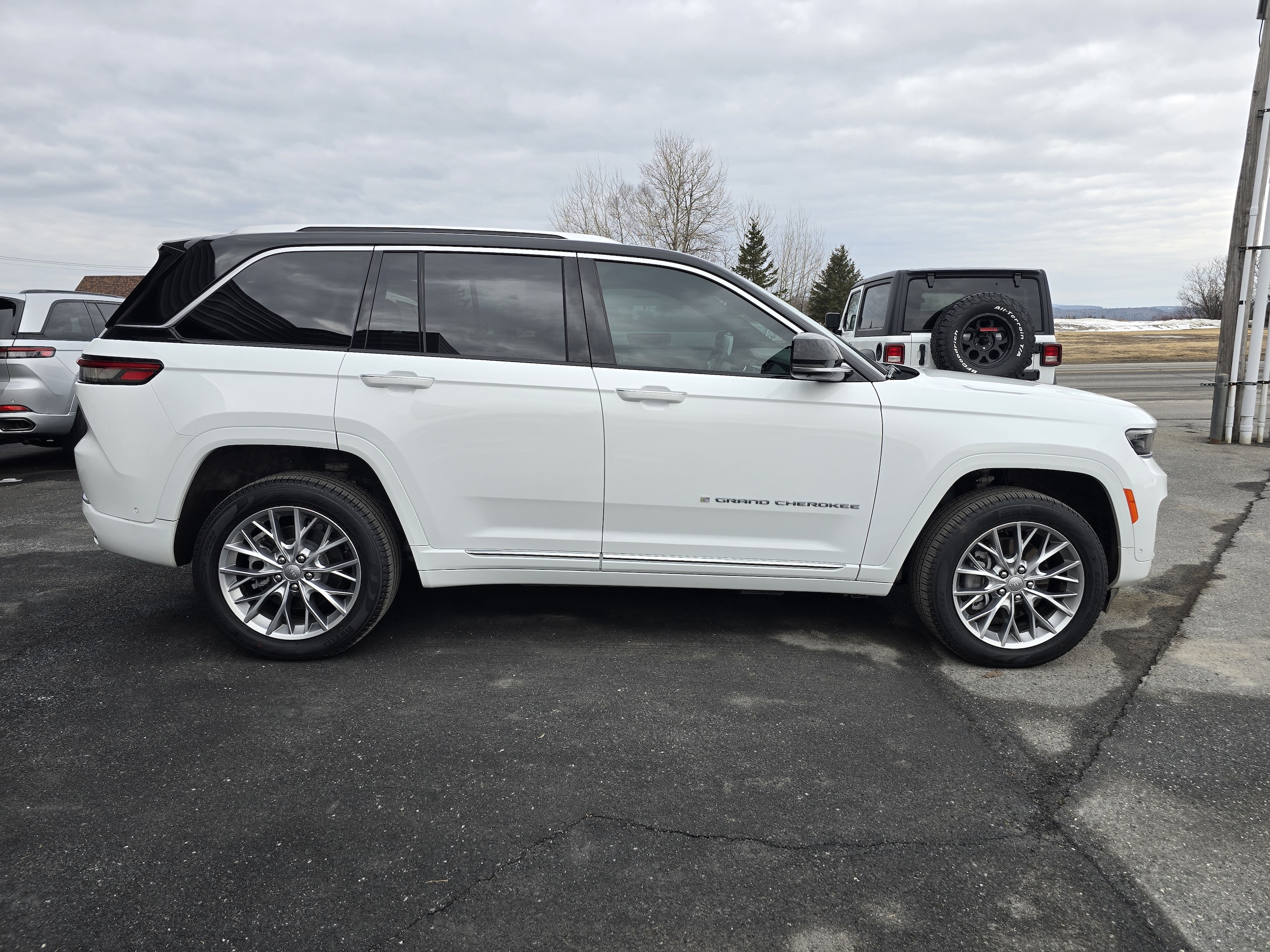 Used 2023 Jeep Grand Cherokee Summit 4xe with VIN 1C4RJYE60P8875512 for sale in Presque Isle, ME