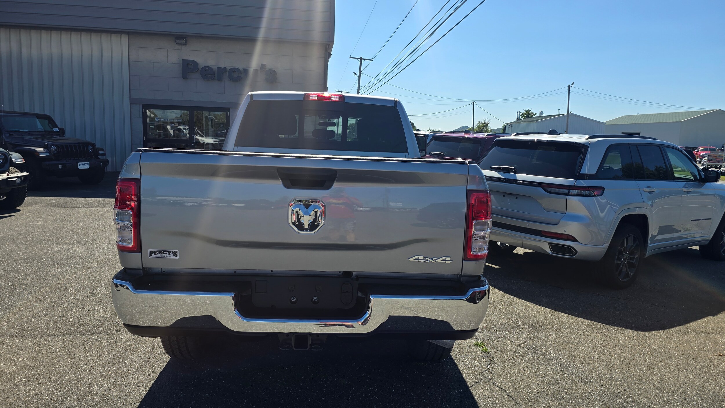 2024 Ram 2500 Tradesman photo 4