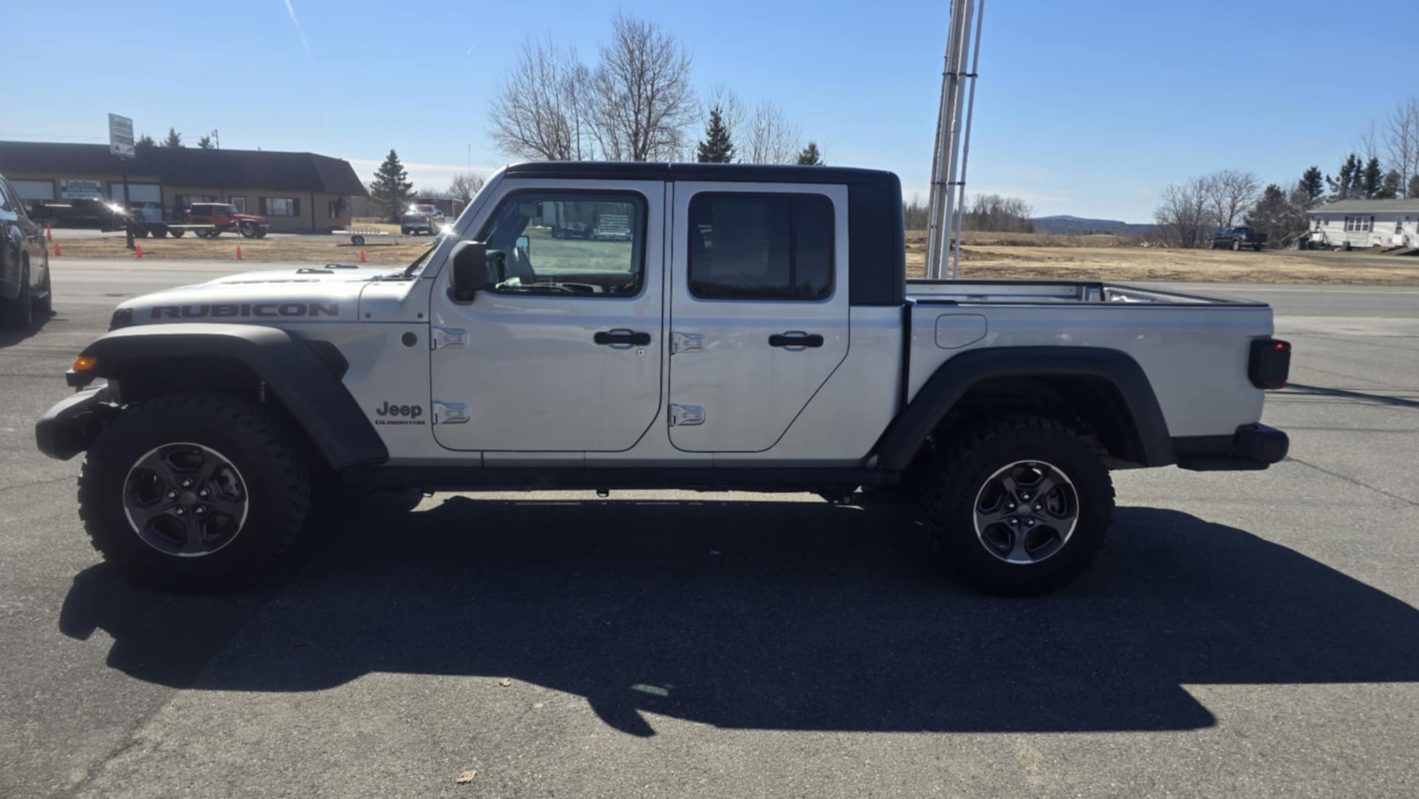 2022 Jeep Gladiator Rubicon photo 2