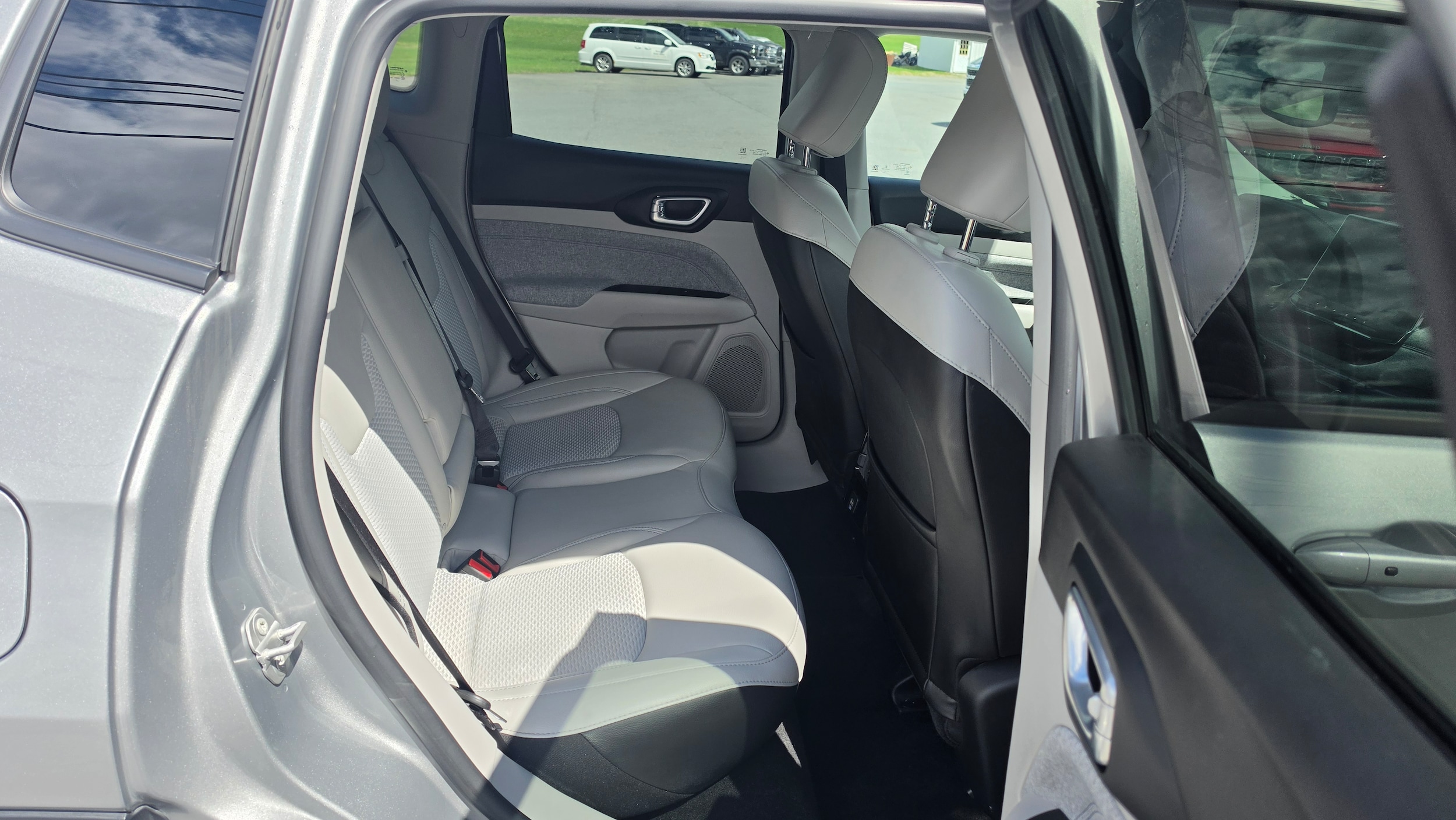 2022 Jeep Compass Latitude - Photo 8