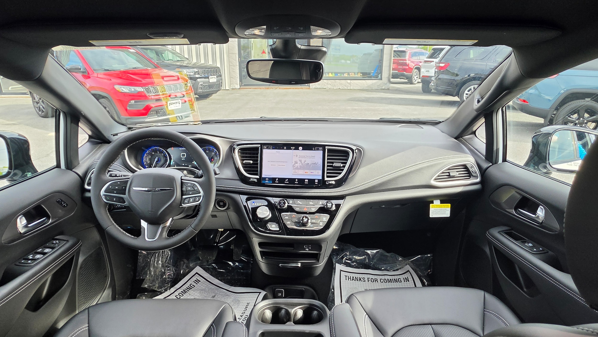 2026 Chrysler Pacifica Select - Photo 9