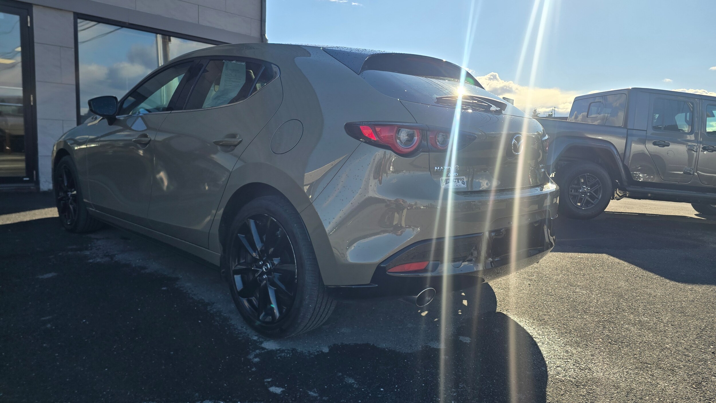 2024 Mazda Mazda3 Carbon Turbo photo 3