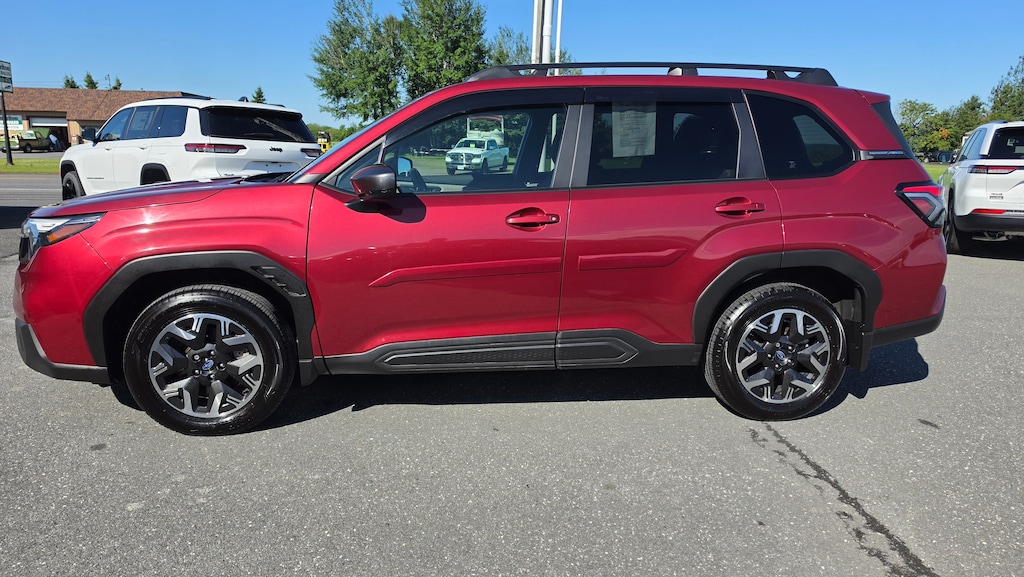 Used 2025 Subaru Forester Premiu WAGON
