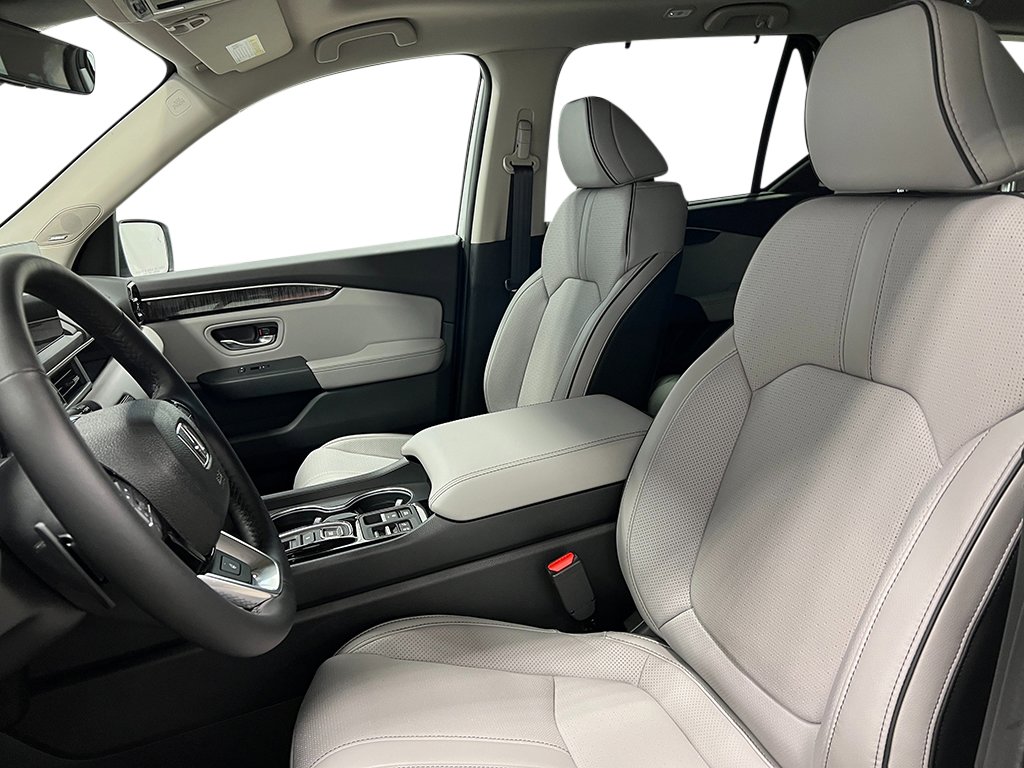 2025 Honda Pilot Elite photo 2