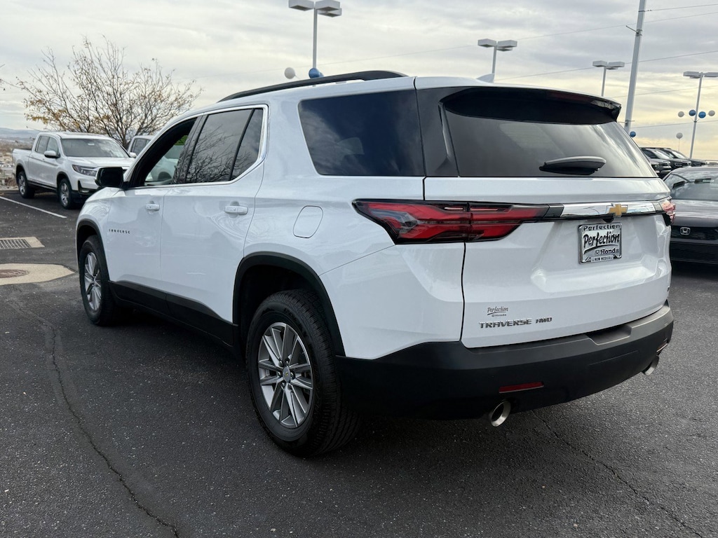 2023 Chevrolet Traverse Cloth 1LT photo 4