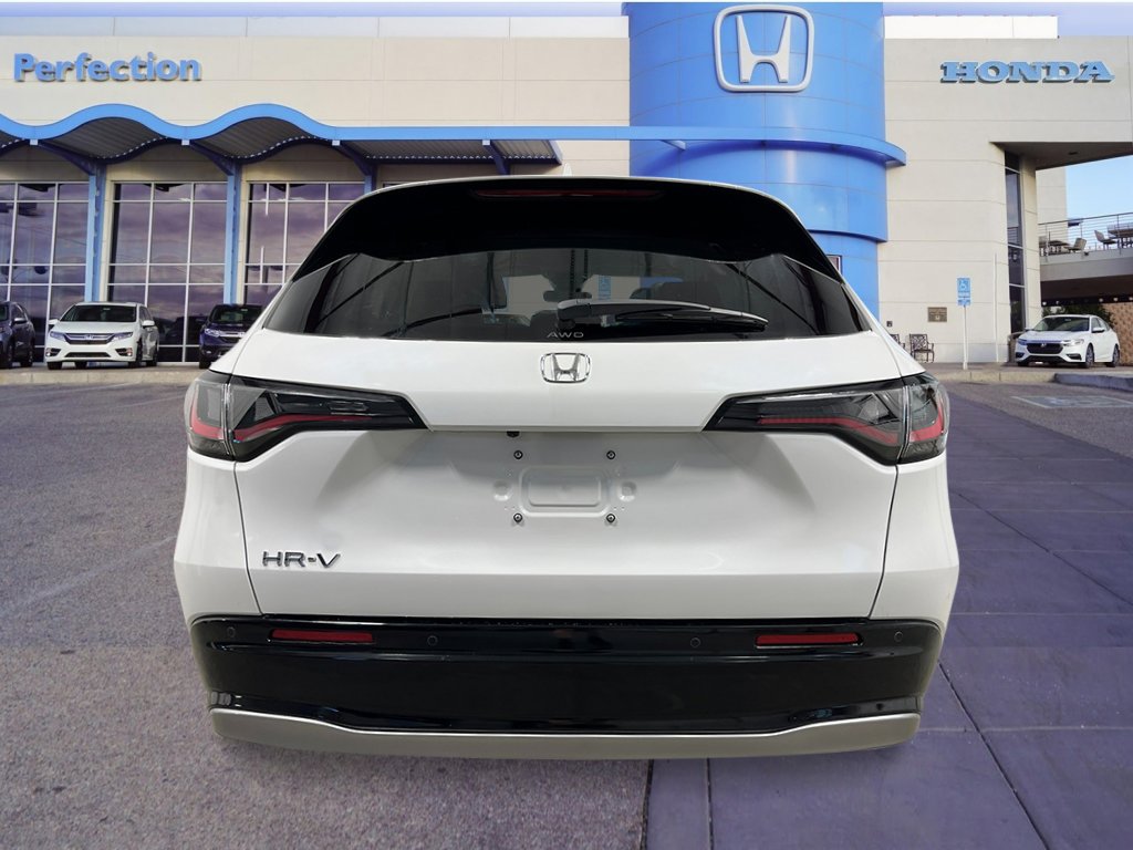 2026 Honda HR-V EX-L photo 4