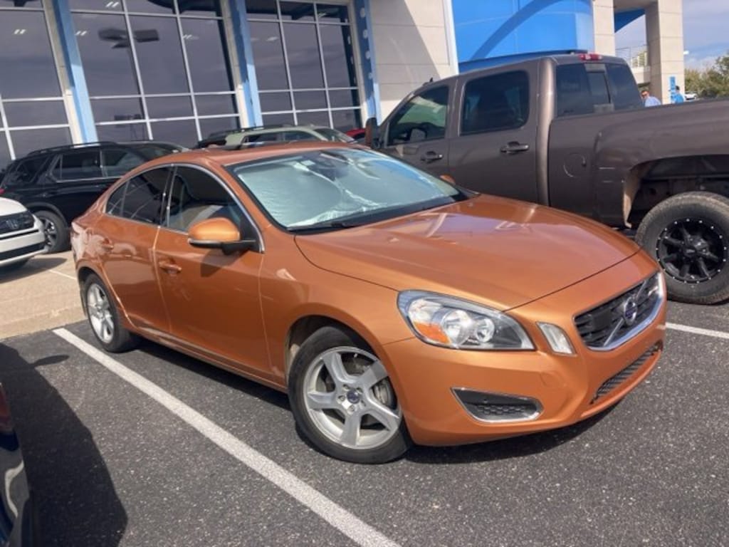 Used 2012 Volvo S60 T5 Sedan