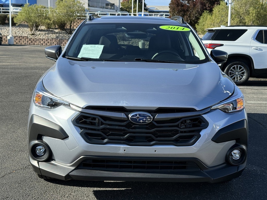 2024 Subaru Crosstrek Premium photo 2