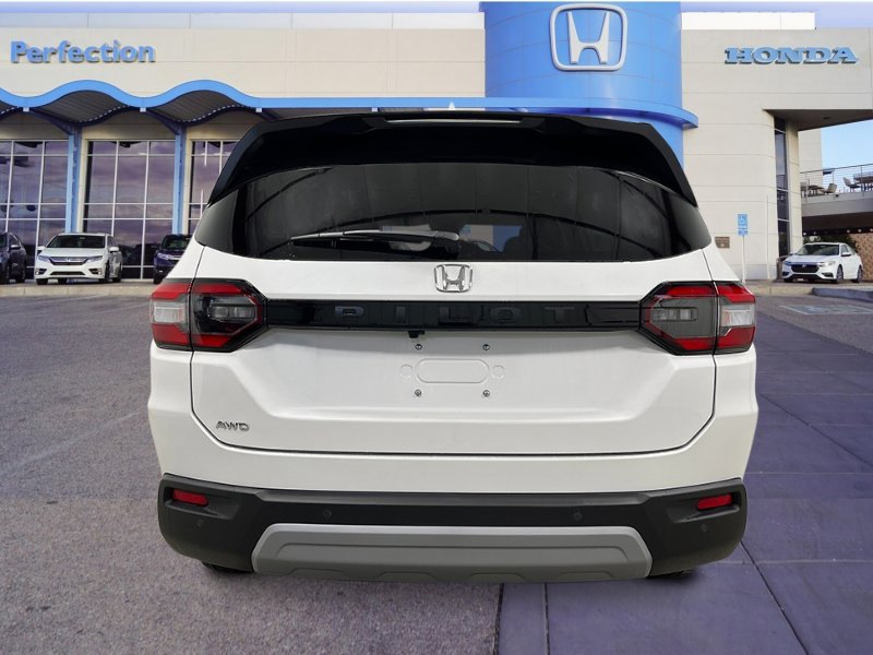2025 Honda Pilot EX-L photo 4