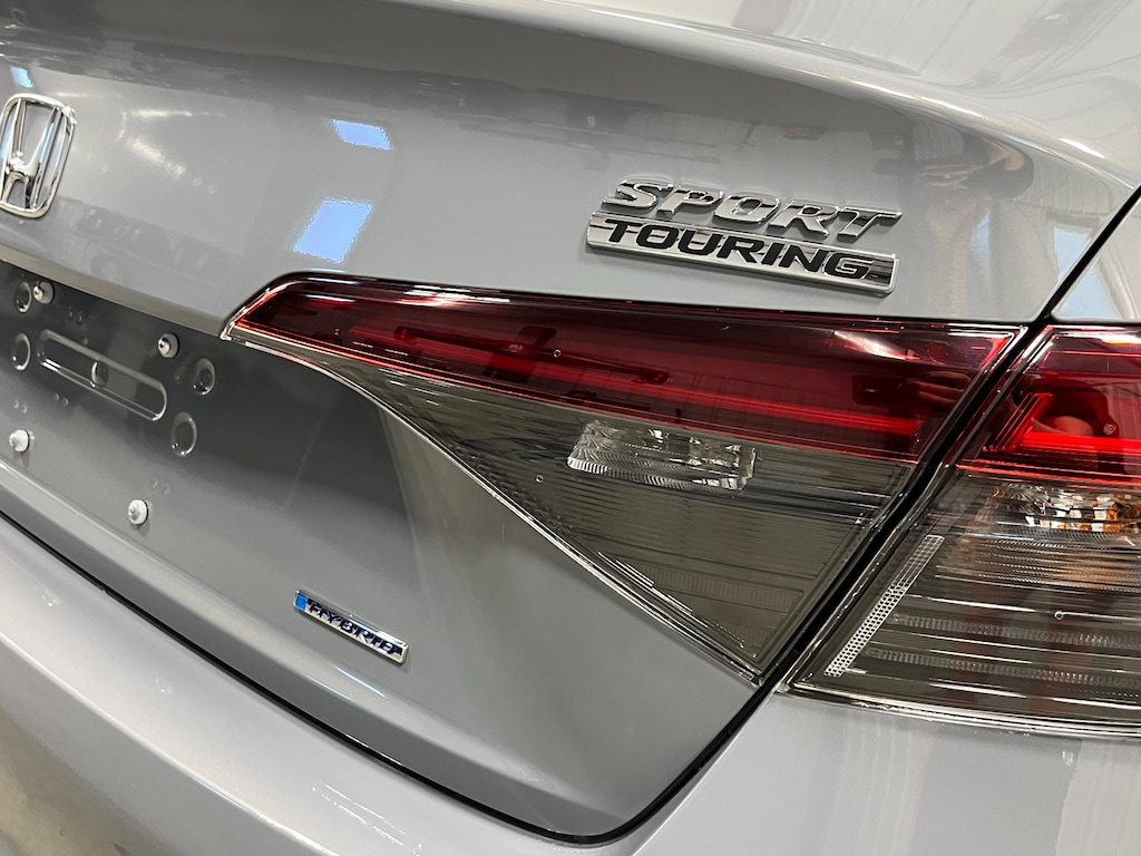 2026 Honda Civic Hybrid Sport Touring photo 3