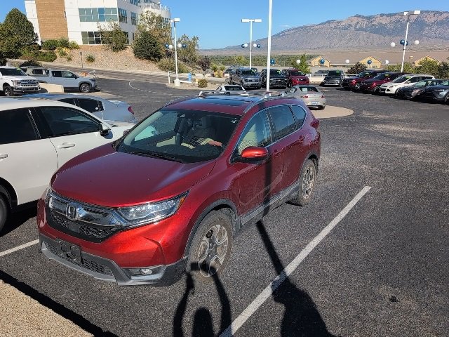 2018 Honda CR-V Touring photo 2