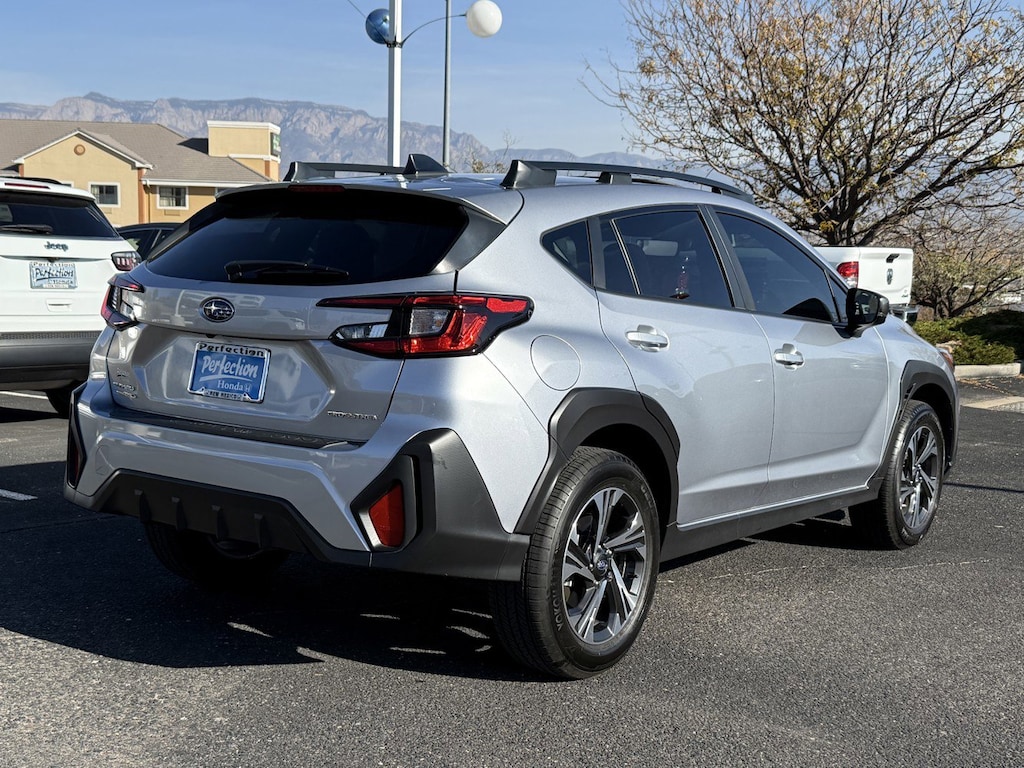 2024 Subaru Crosstrek Premium photo 4