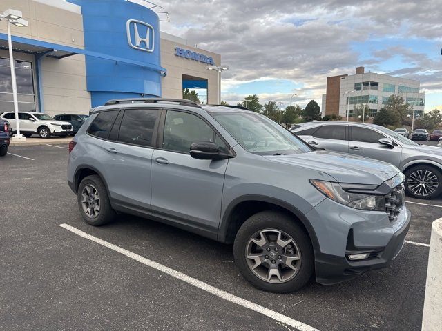 2022 Honda Passport TrailSport photo 2