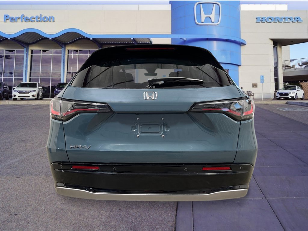 2026 Honda HR-V EX-L photo 4