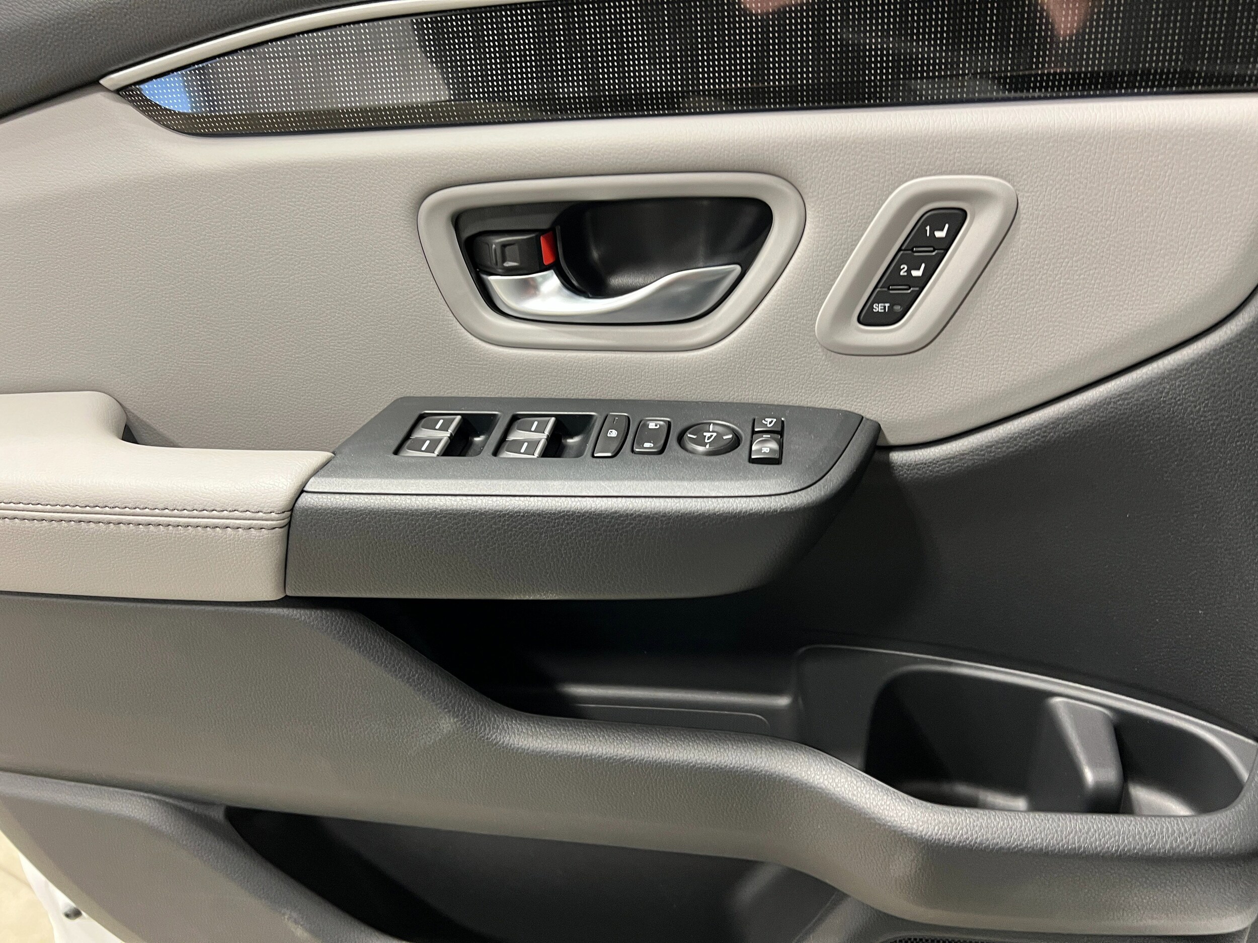 2025 Honda Pilot Elite photo 4