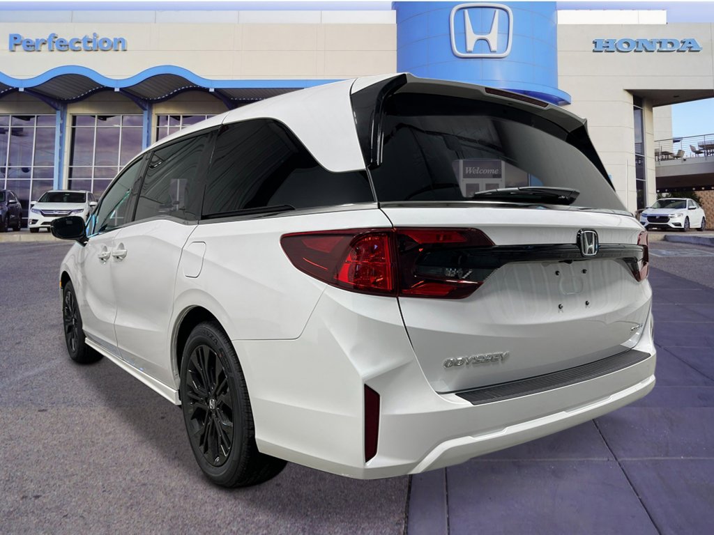 2026 Honda Odyssey photo 3