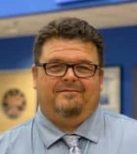 Staff member Tony Rumbo from ID_f8a0dd50ce20