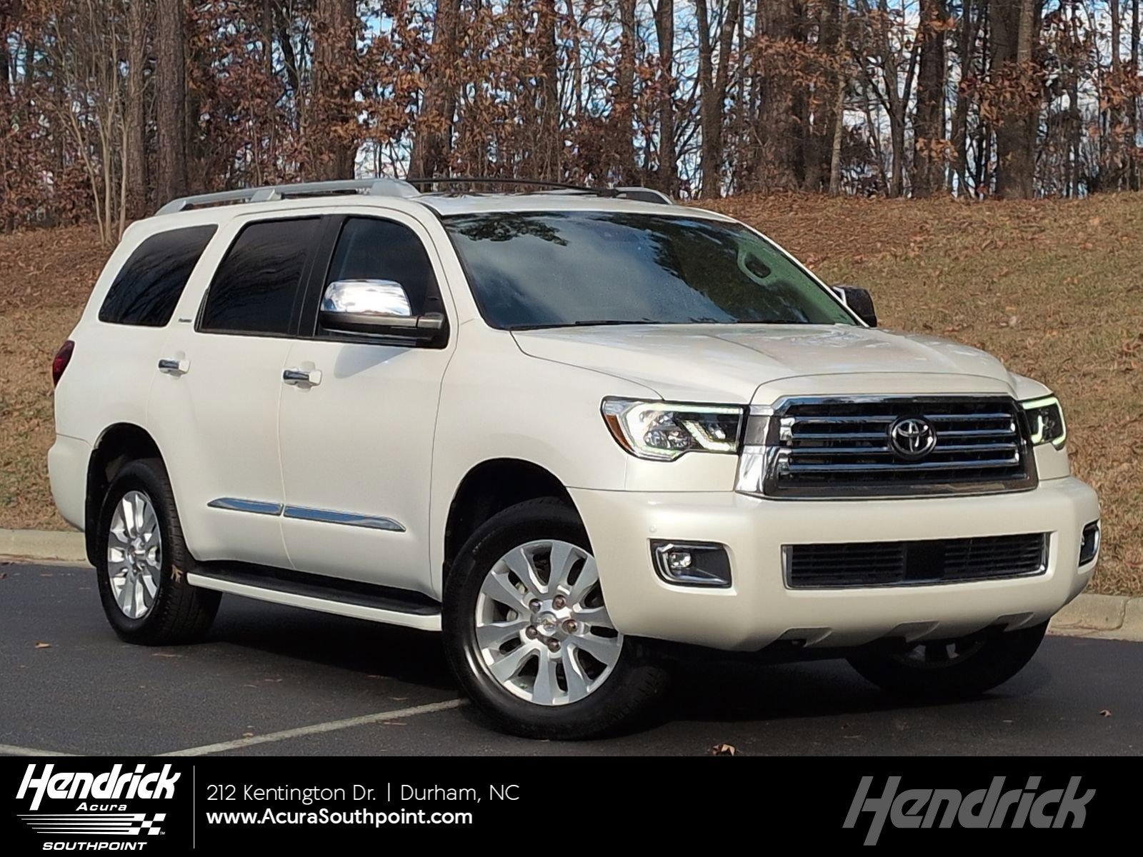 2020 Toyota Sequoia Platinum's photo
