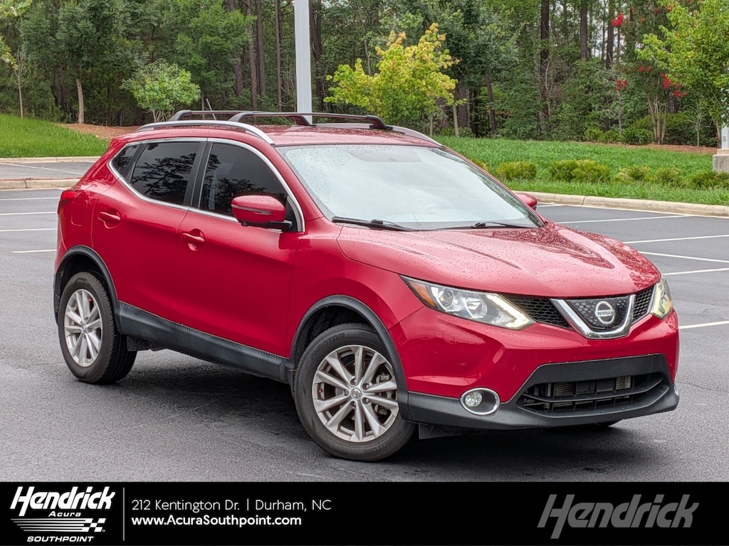 Used 2018 Nissan Rogue Sport SV SUV
