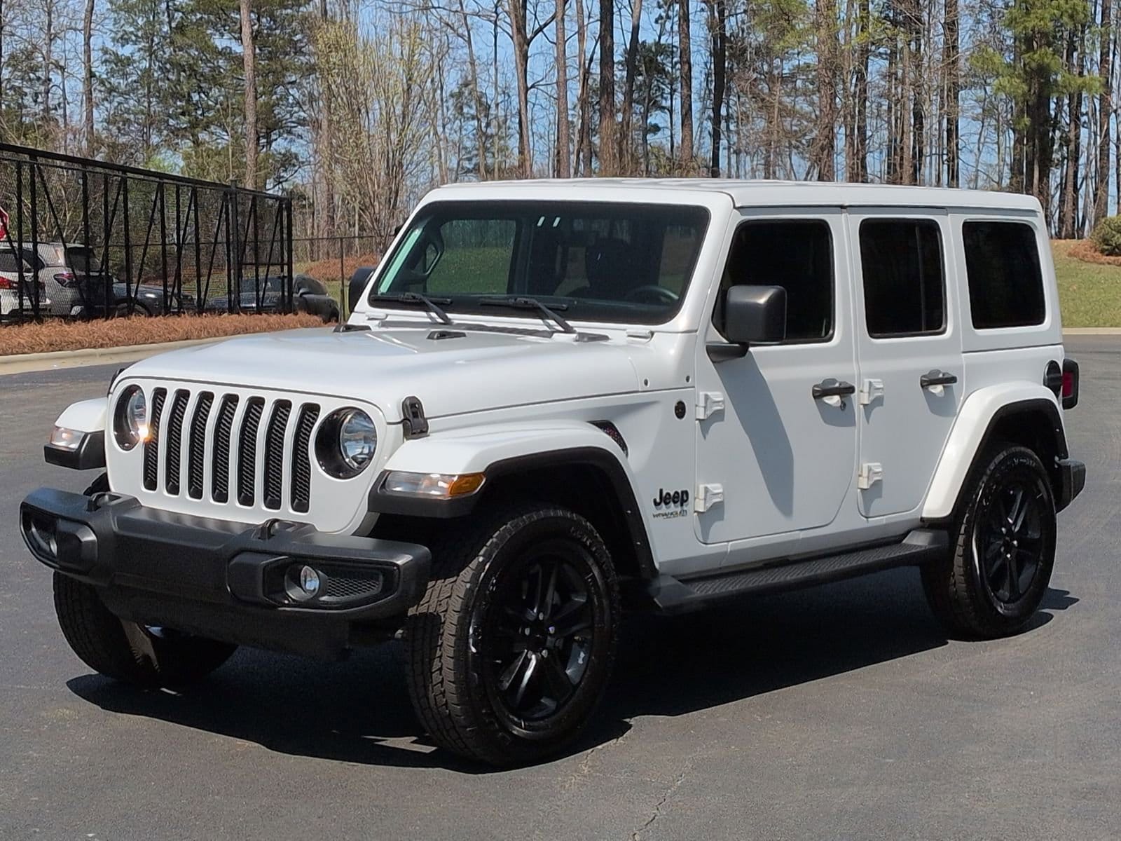 2022 Jeep Wrangler Unlimited Sahara Altitude photo 4