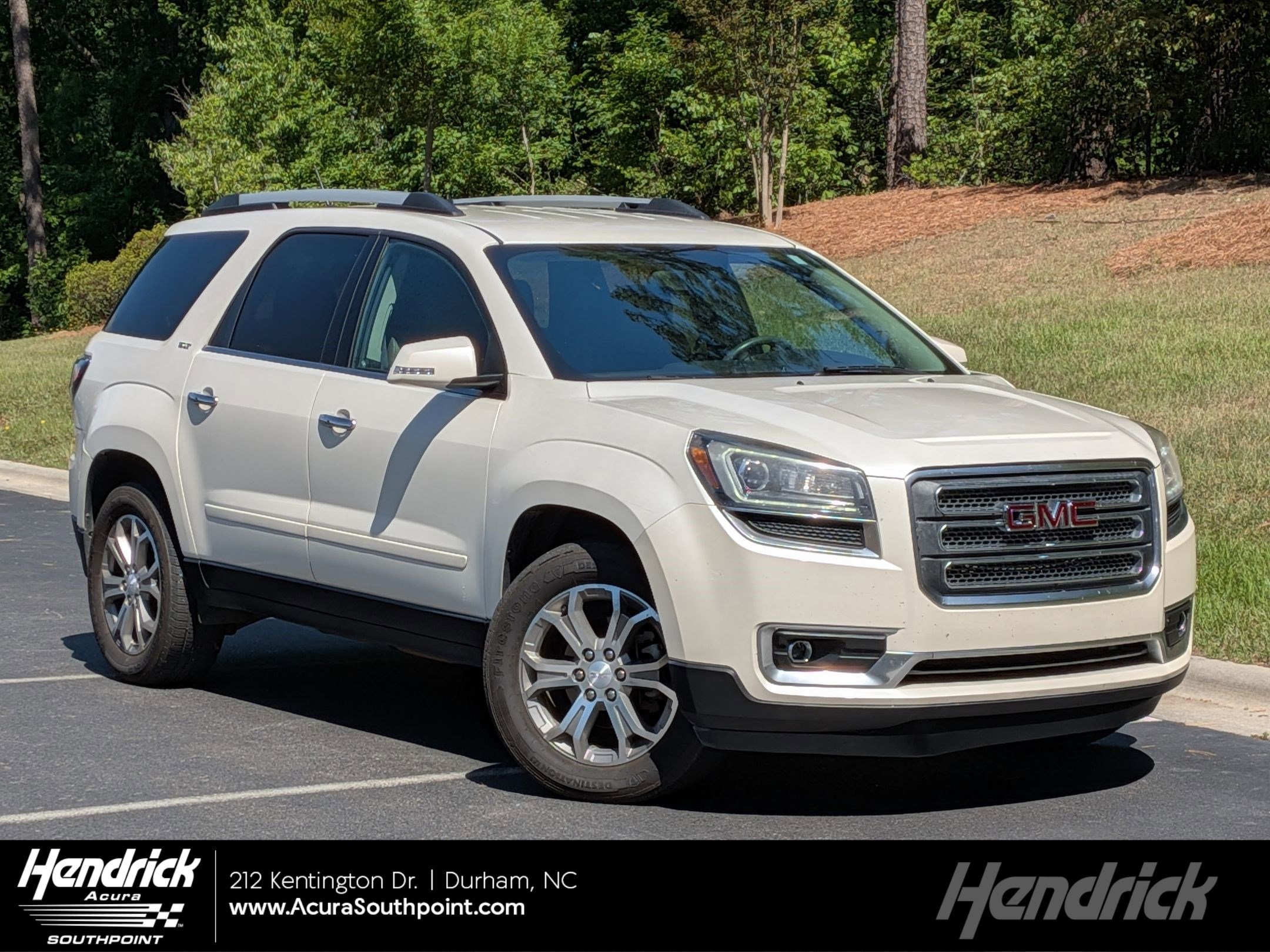 2015 GMC Acadia's photo