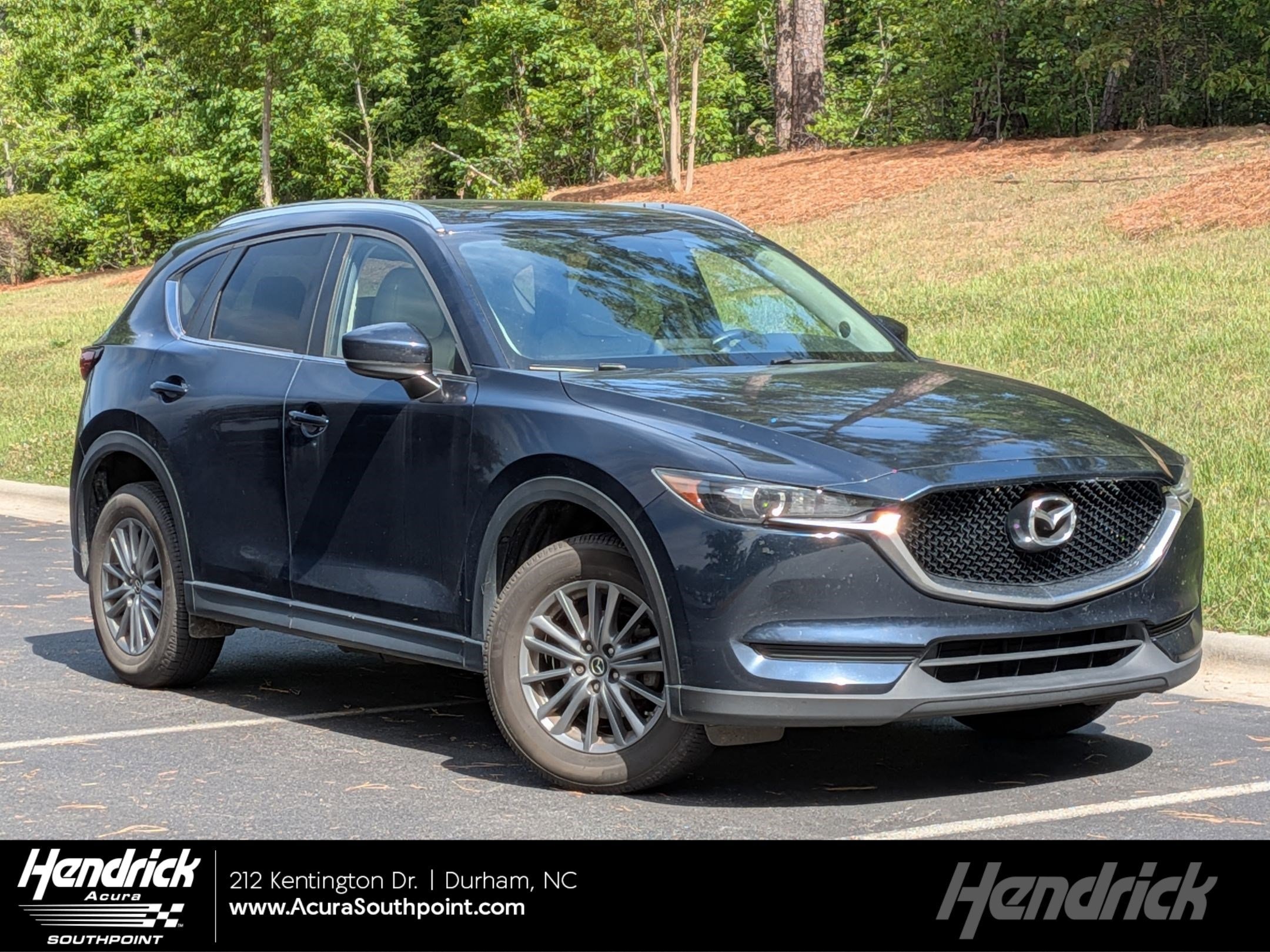 2017 Mazda CX-5 Touring auto's photo