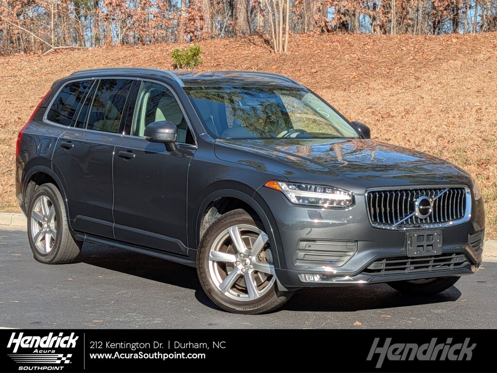 Used 2021 Volvo XC90 Momentum SUV