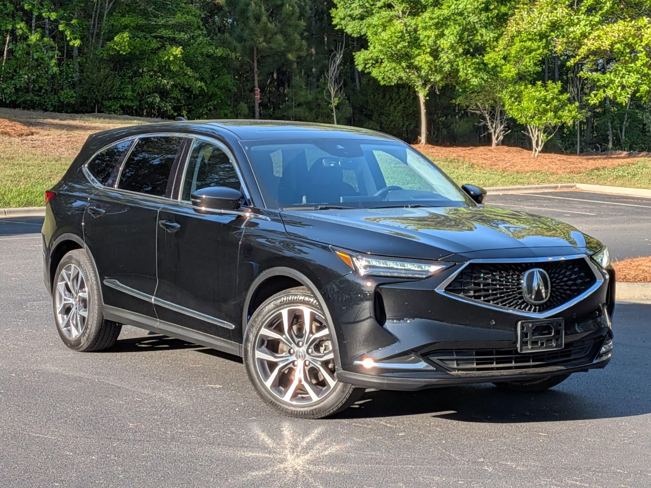 2023 Acura MDX w/Technology Package photo 2