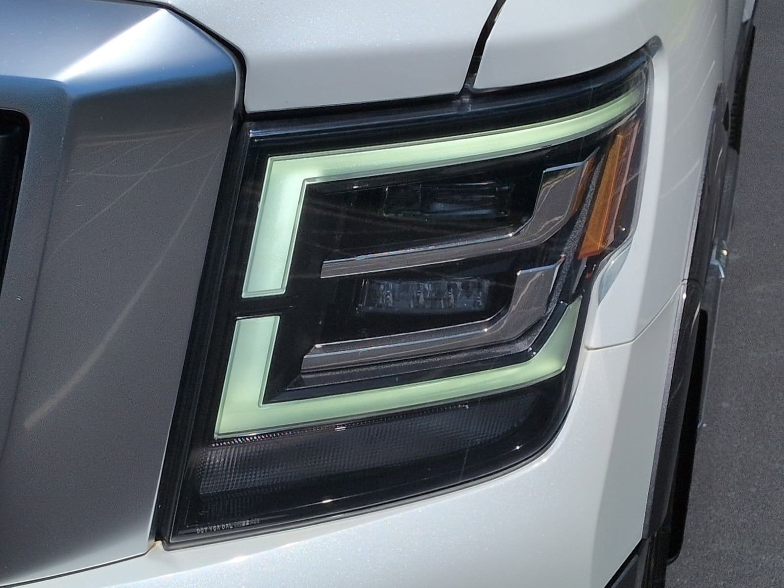 Nissan Titan Platinum Reserve