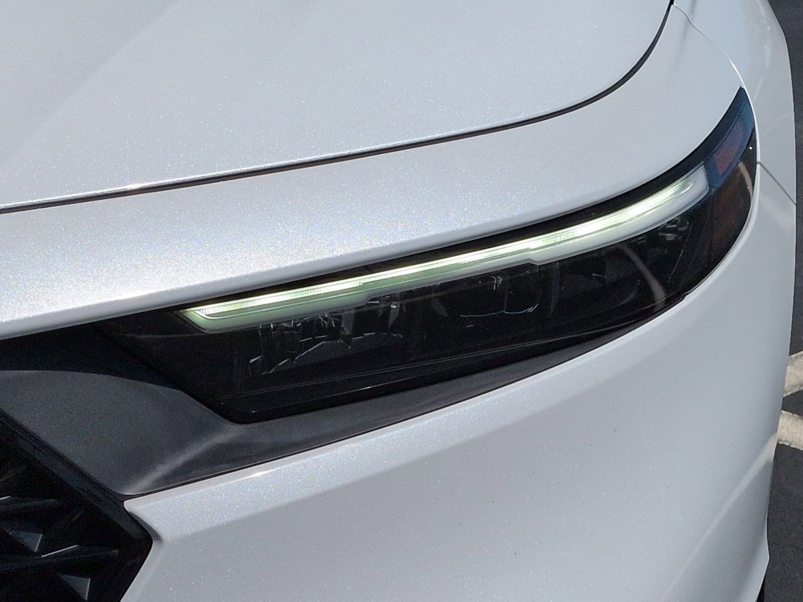 2023 Honda Accord EX photo 5