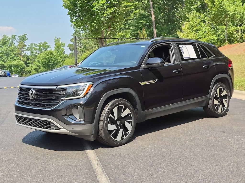 Used 2024 Volkswagen Atlas Cross Sport 2.0T SE w/Technology SUV