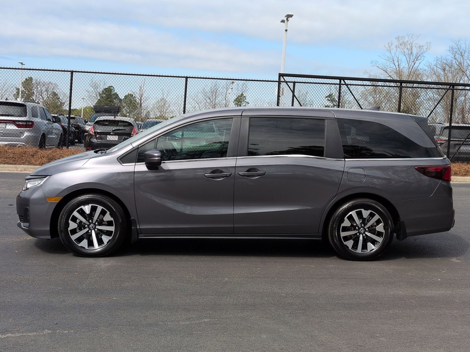 2025 Honda Odyssey EX-L photo 5