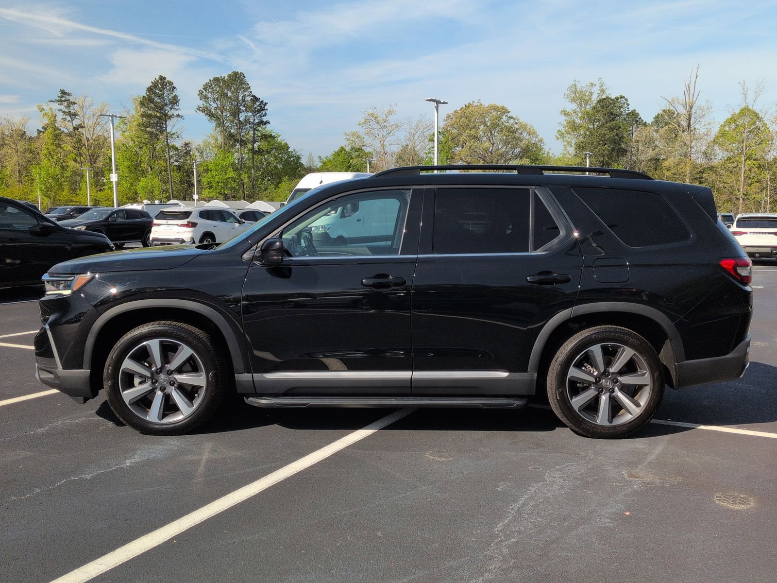 2025 Honda Pilot Elite photo 5