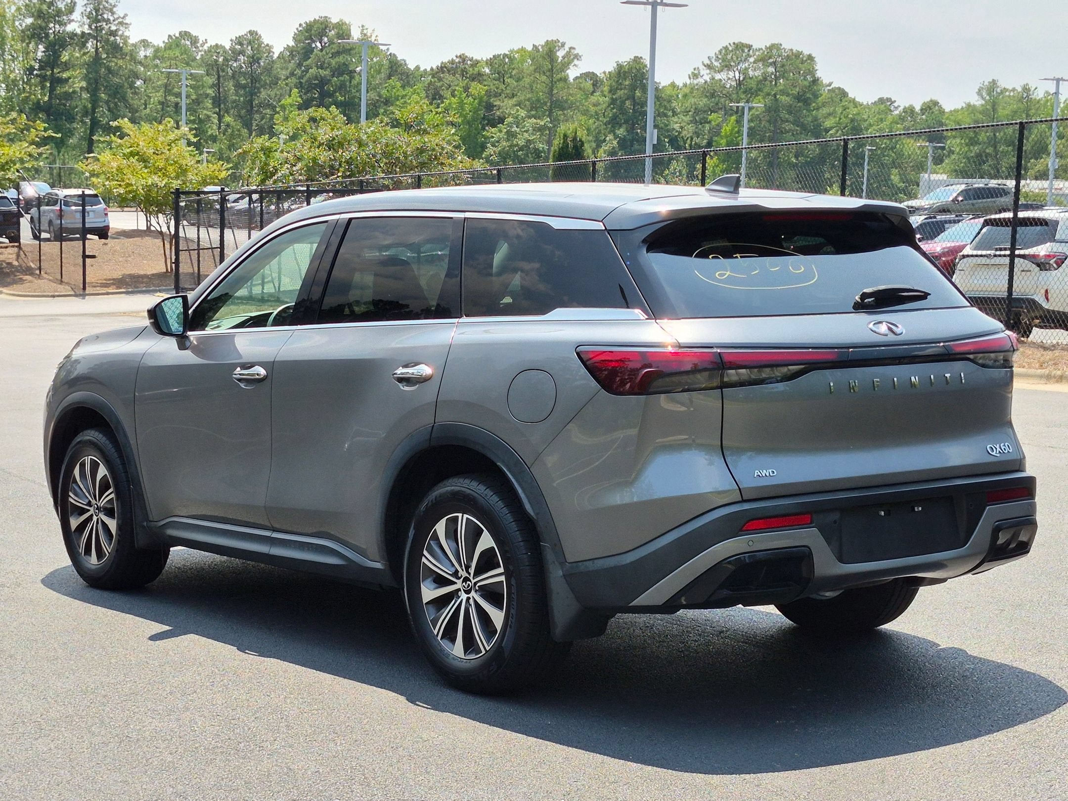 INFINITI QX60 PURE