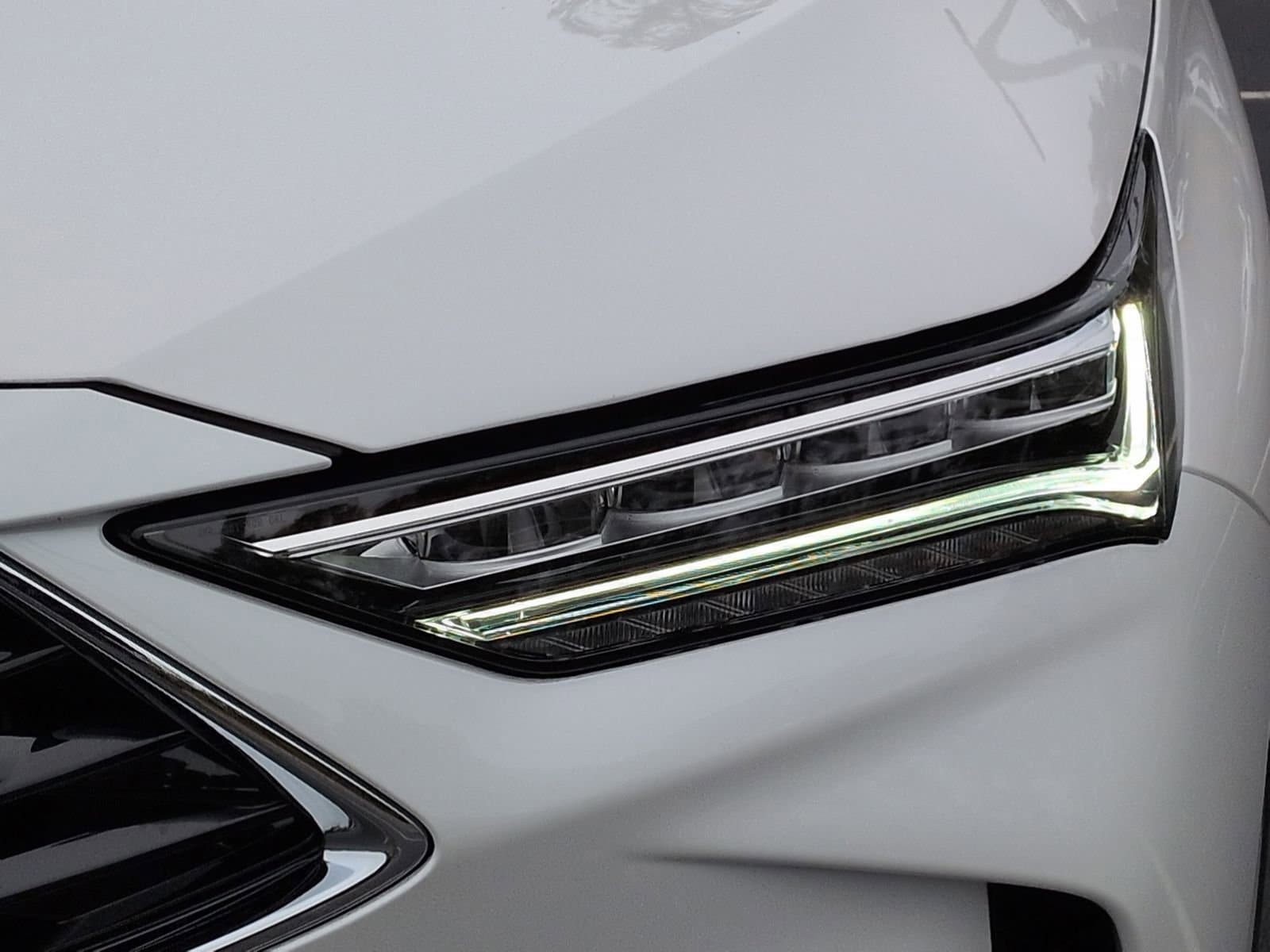 2026 Acura MDX w/Technology Package photo 5