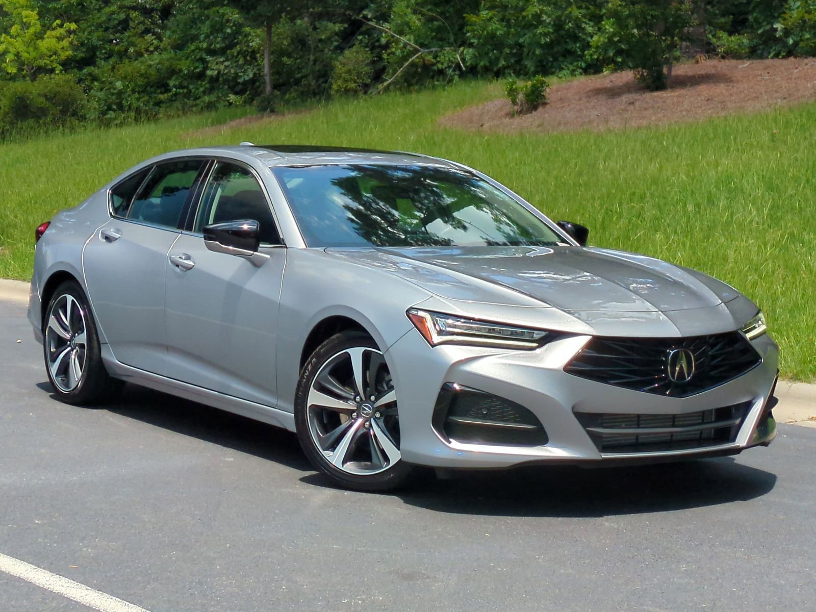 2025 Acura TLX Technology photo 2