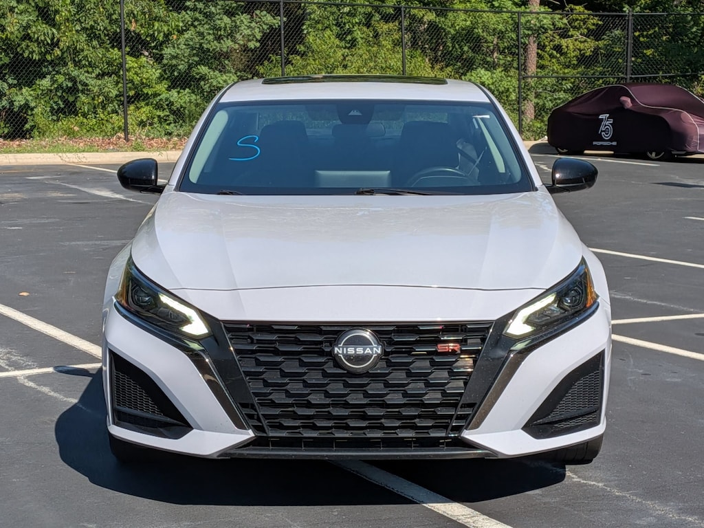 Used 2024 Nissan Altima 2.5 SR Sedan