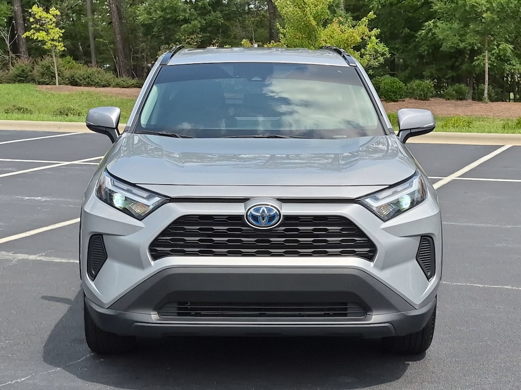 Used 2024 Toyota RAV4 Hybrid XLE SUV