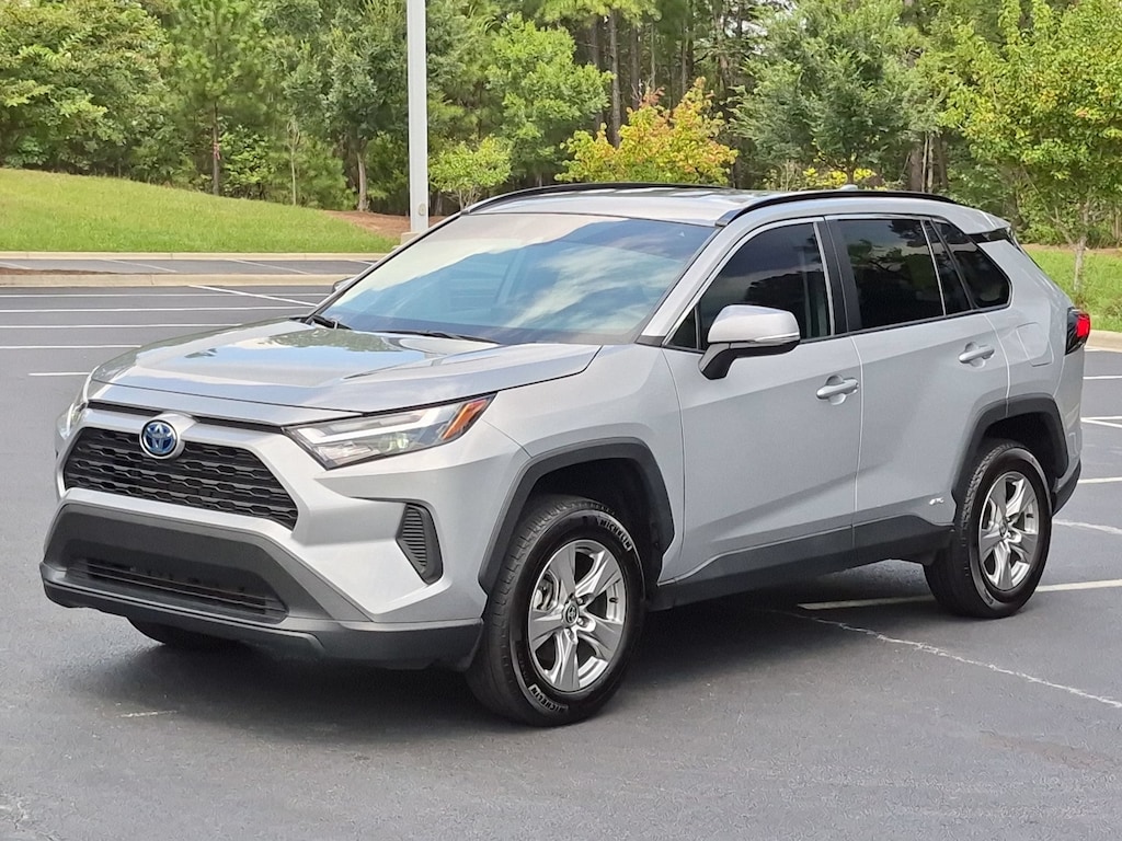 Used 2024 Toyota RAV4 Hybrid XLE SUV