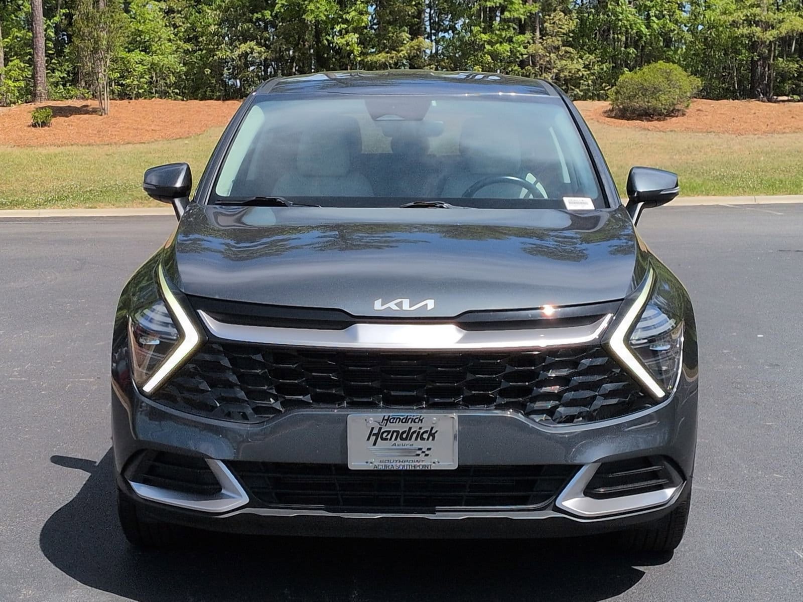 2025 Kia Sportage EX photo 2