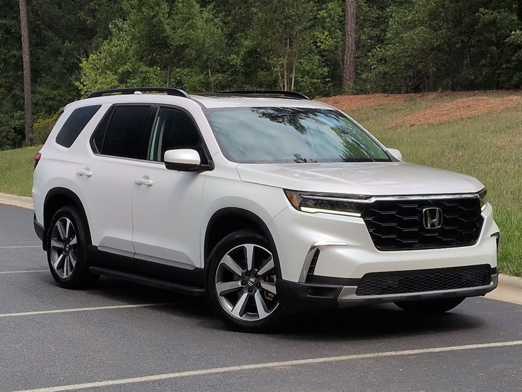 Used 2024 Honda Pilot Elite SUV