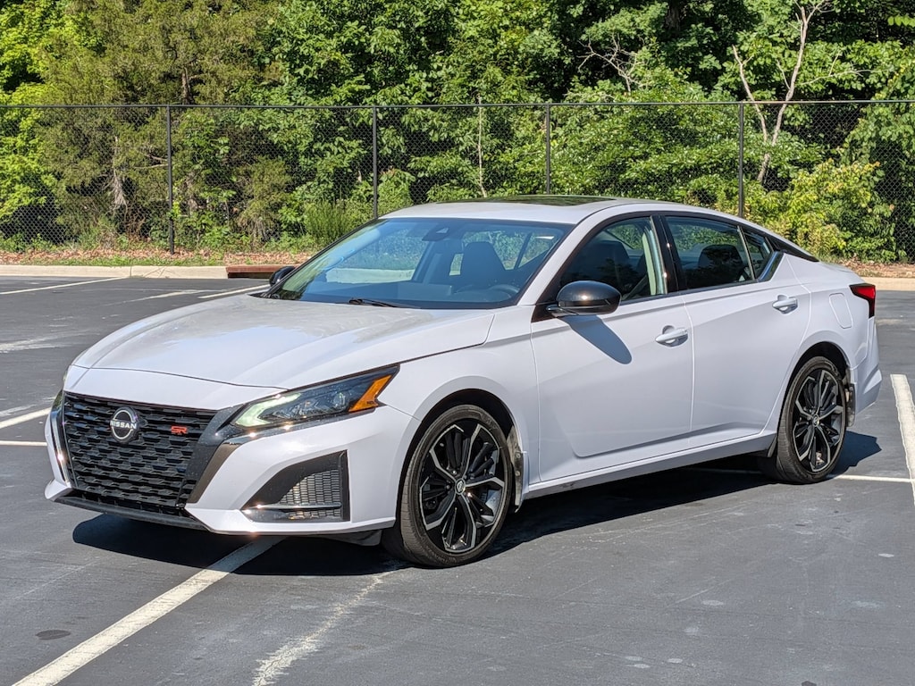 Used 2024 Nissan Altima 2.5 SR Sedan