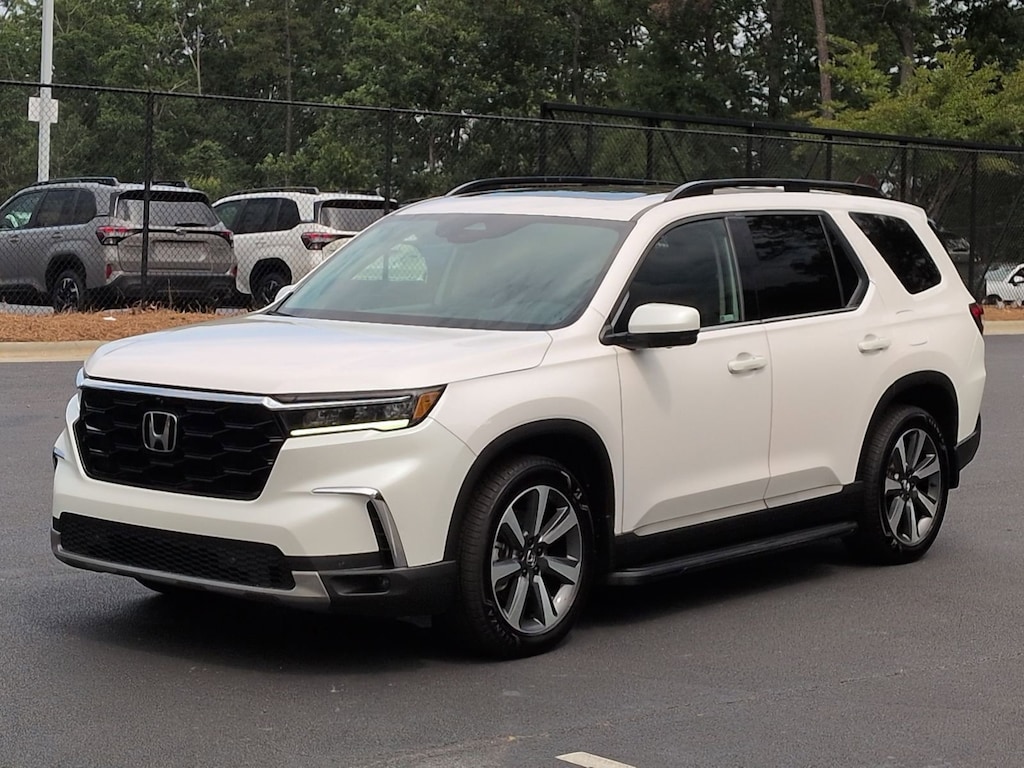 Used 2024 Honda Pilot Elite SUV