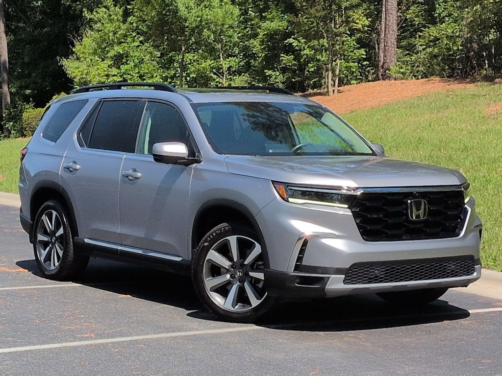 Used 2024 Honda Pilot Elite SUV
