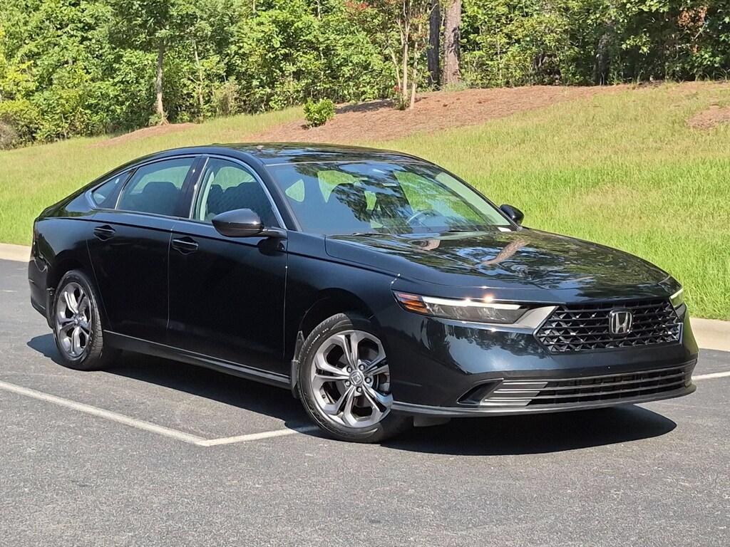 Used 2023 Honda Accord EX Sedan